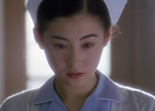 張柏芝護士服